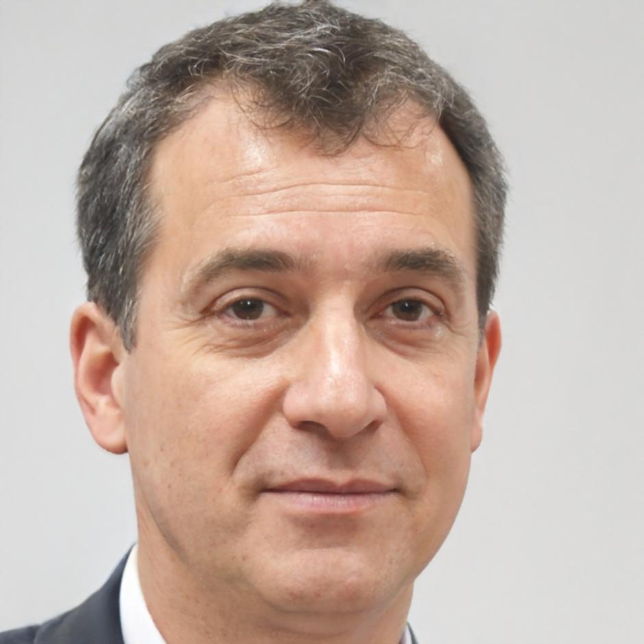 Carlos Martínez